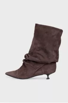 Suede ankle boots with pleats