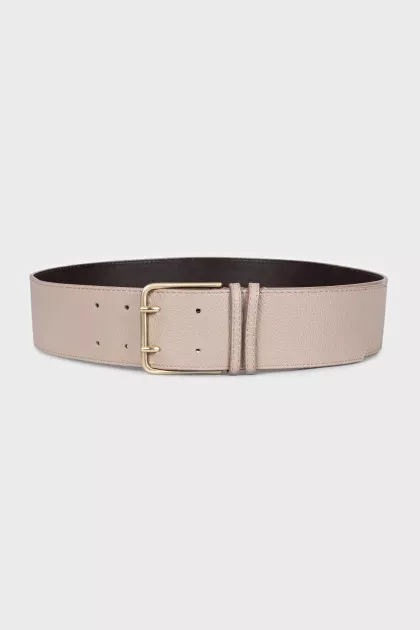 Wide leather belt with square buckle
