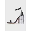Leather sandals with chunky heels