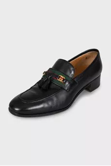Кожаные лоферы декорированные золотистым лого