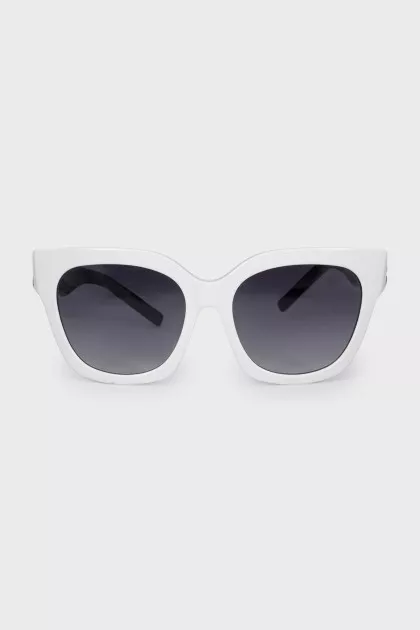 Black and white sunglasses