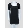Black knit dress with chain and U-neck