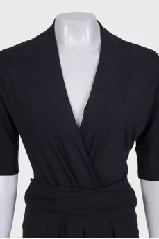 Solid color dress with 3/4 sleeves
