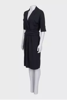 Solid color dress with 3/4 sleeves