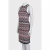 Straight dress with a printed button