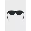 Narrow cat eye sunglasses