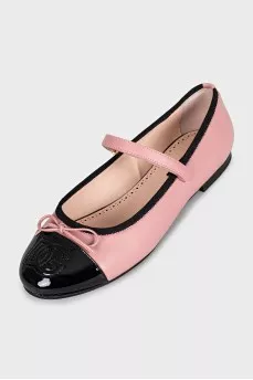 Pink leather ballet flats with patent toes