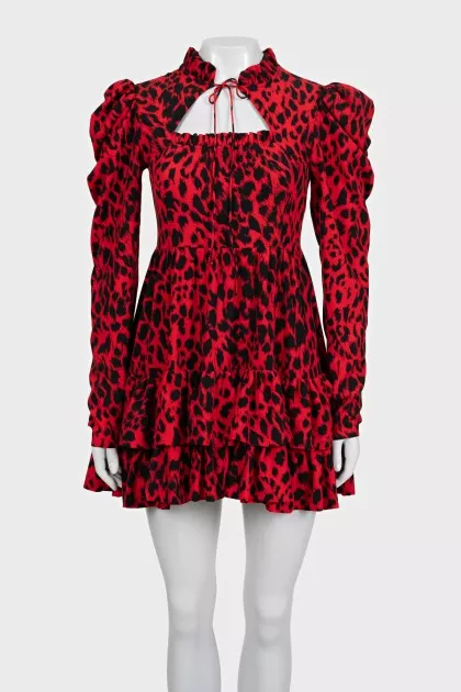 Fitted dress with ruffles in animal print