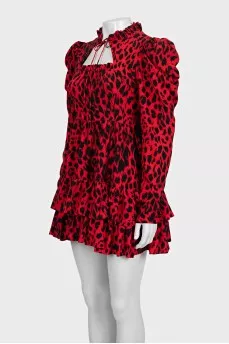 Fitted dress with ruffles in animal print
