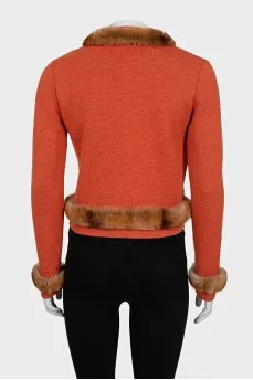 Orange jacket without fastening