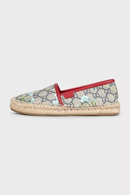 Canvas loafers with signature print