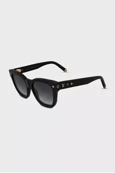 Солнцезащитные очки черного цвета wayfarer с лого