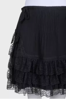 Silk skirt decorated with lace
