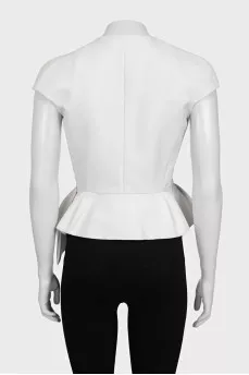 White sleeveless fitted jacket