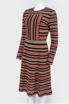 Multicolored viscose dress fitted with a pattern