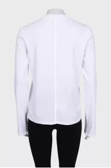 White straight-cut jumper with a tag