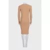 Fitted dress with buttons
