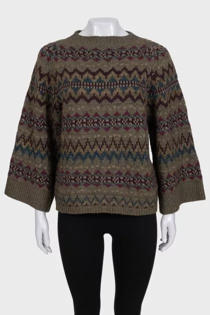 Loose-fitting jumper with wide sleeves