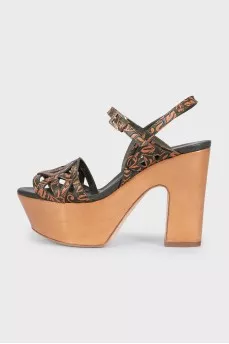 Printed leather sandals with wooden heels
