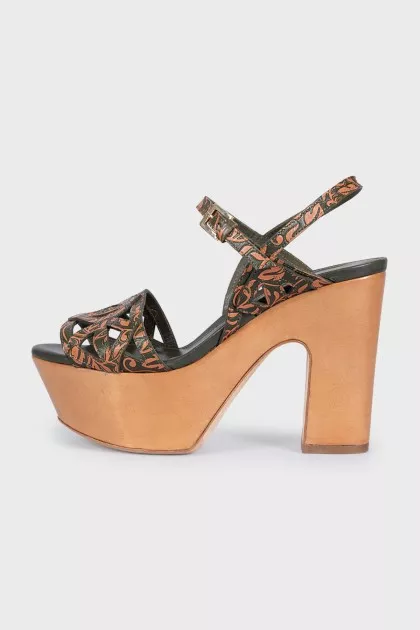 Printed leather sandals with wooden heels
