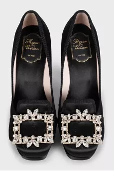 Black shoes decorated with crystals