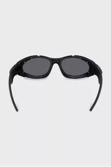 Sunglasses with purple tint