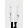 White straight-cut coat with pockets