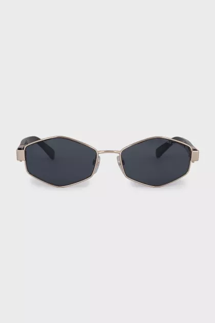 Black sunglasses with chain