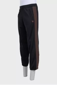 Men's sweatpants with drawstrings and side stripes