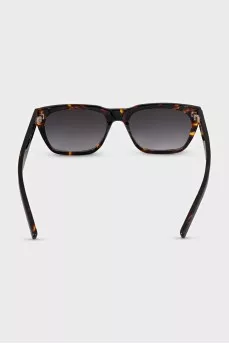 Men's sunglasses with gradient lenses