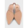 Closed leather mules with heels