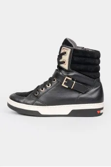 High leather sneakers on lacing and lightning