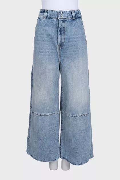 High-waisted blue wide-leg jeans