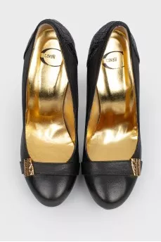 Crocodile-effect leather high-heeled pumps