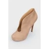 Slip-on stiletto leather ankle boots