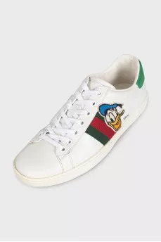 Кеды белого цвета Ace by Gucci x Disney
