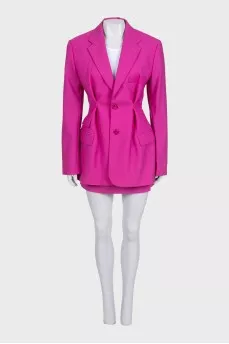 Pink fitted wool suit