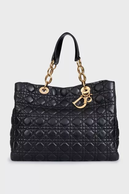 Чорна шкіряна сумка Lady Dior