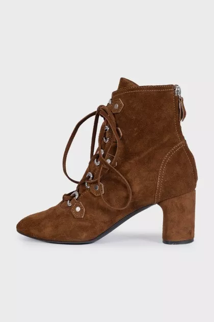 Suede ankle boots with heels and laces