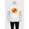 Men's straight-cut T-shirt with a signature print