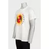 Men's straight-cut T-shirt with a signature print