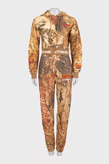 Printed tracksuit consisting of a cropped hoodie and trousers