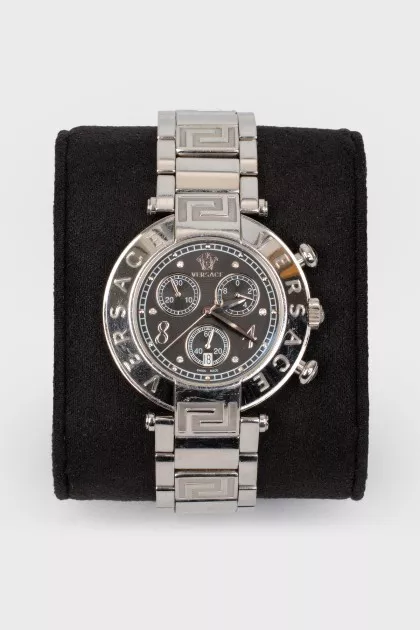 Metal silver clock