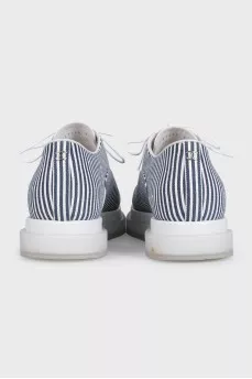 White sneakers with a striped print