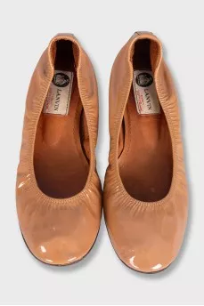 Patent leather brown ballet flats