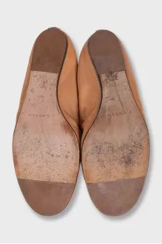 Patent leather brown ballet flats