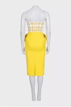 Yellow dress with patch pockets