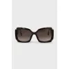 Gradient sunglasses with shiny frames