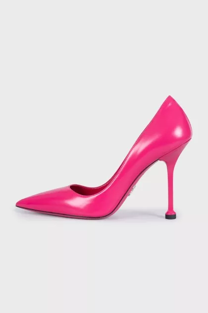 Pink leather pumps