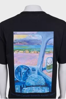 Black straight-cut t-shirt with branded embroidery